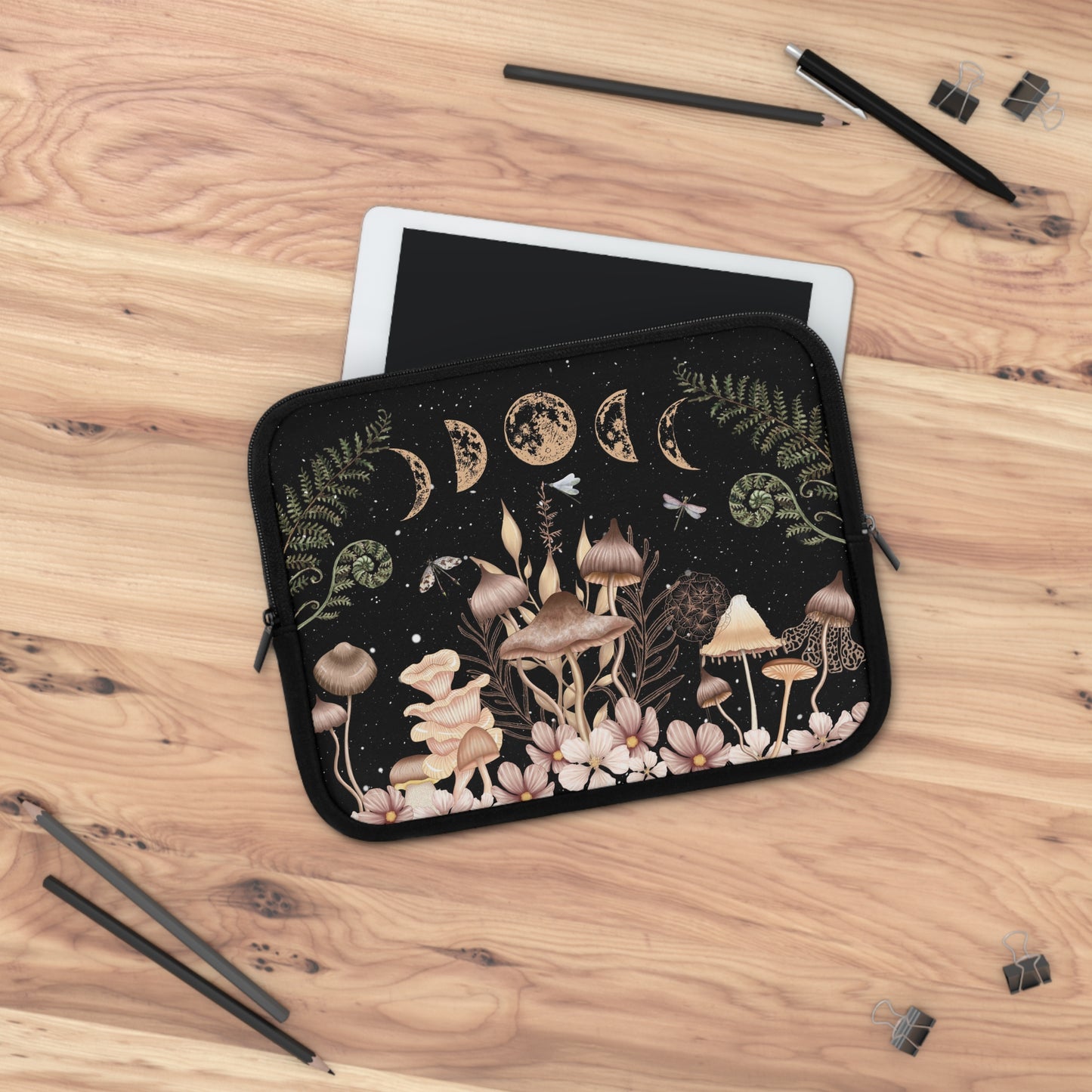 Elegant Mushrooms Moon Phases Laptop Case, laptop sleeve