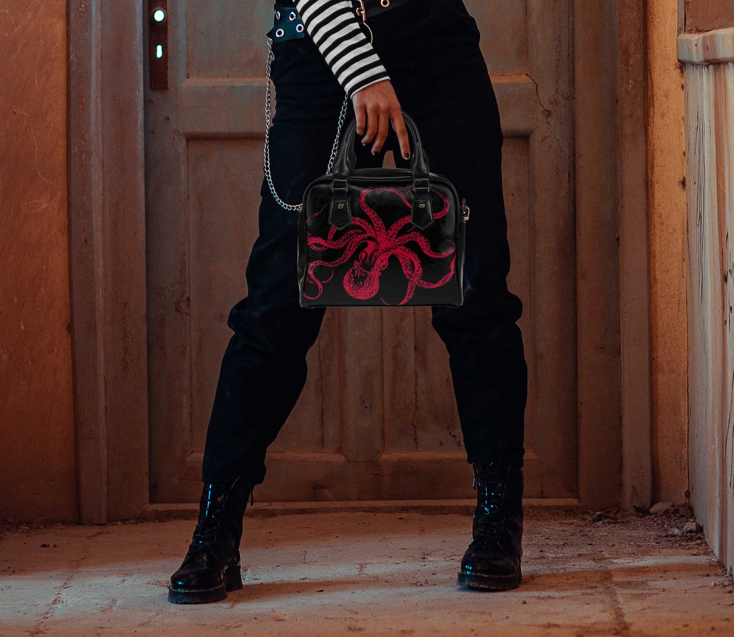 Black and red octopus purse, Goth bag, shoulder bag, hand bag
