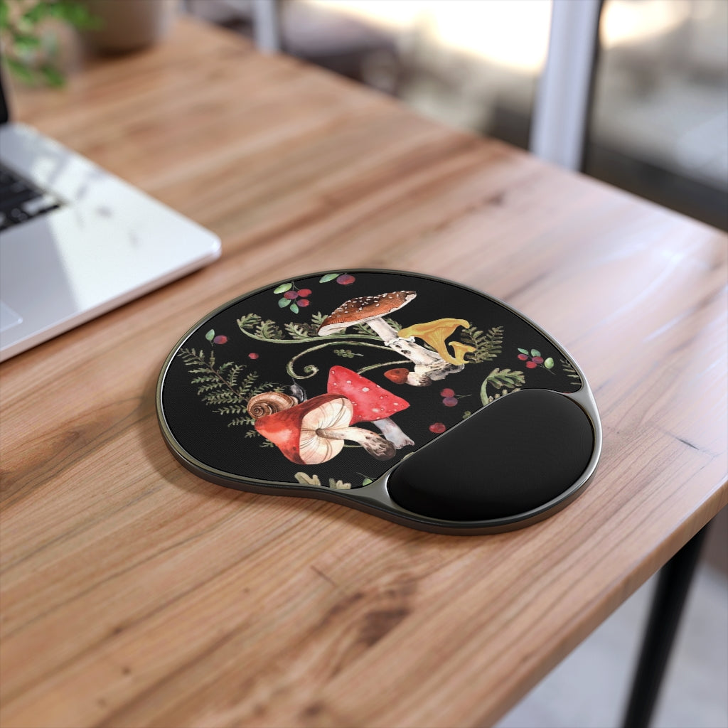Red Mushrooms Mouse Pad With Wrist Rest
