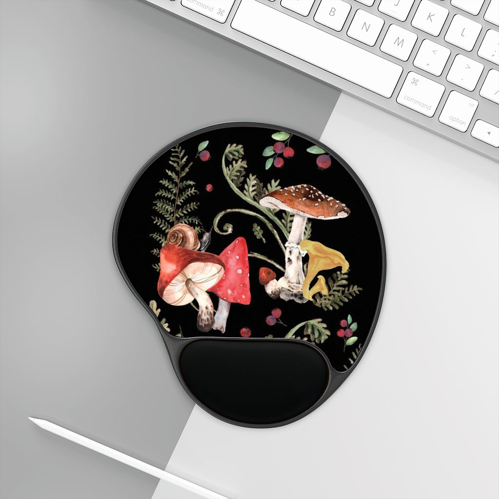 Red Mushrooms Mouse Pad With Wrist Rest
