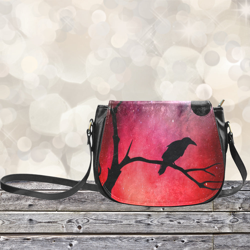 Black saddle bag online purse